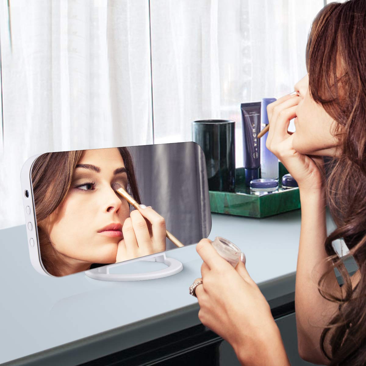 ACTOPP LED Réveil Numérique, Miroir Horlogue de Grand écran avec 3 Luminosités Réglables, Fonction Miroir Snooze et Double Ports USB pour Charger Téléphones