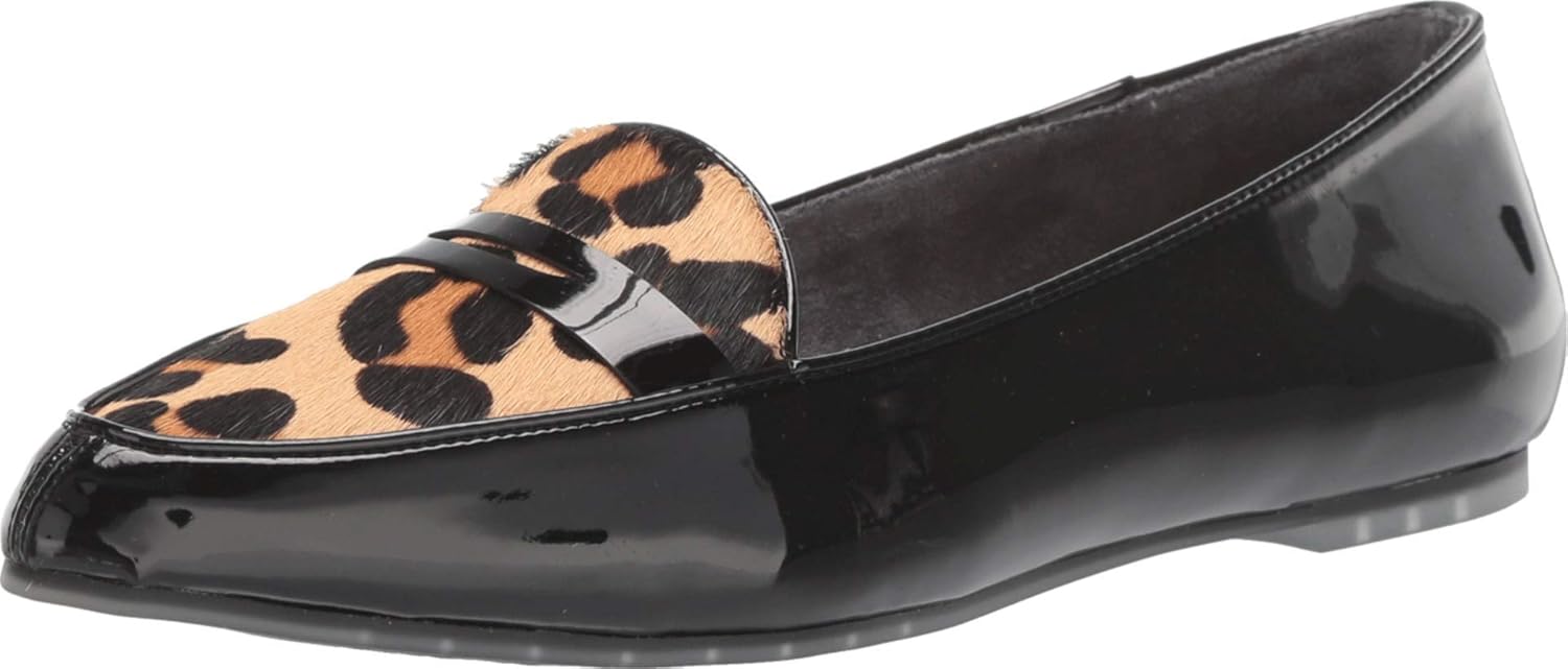 Me Too Women�s Adam Tucker, Addie Flat Flats