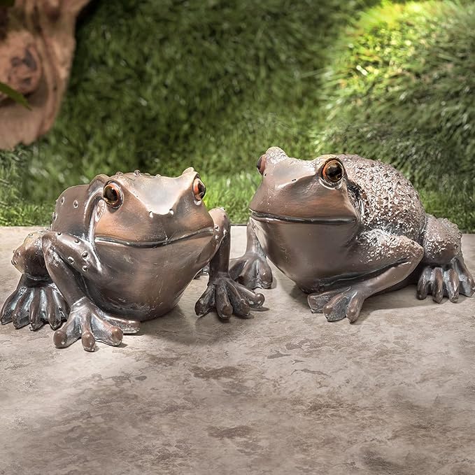 Pelle & Sol Set of 2 Frogs - Garden Animal Indoor Outdoor Ornaments Decor Statue - Made Form PolyResin