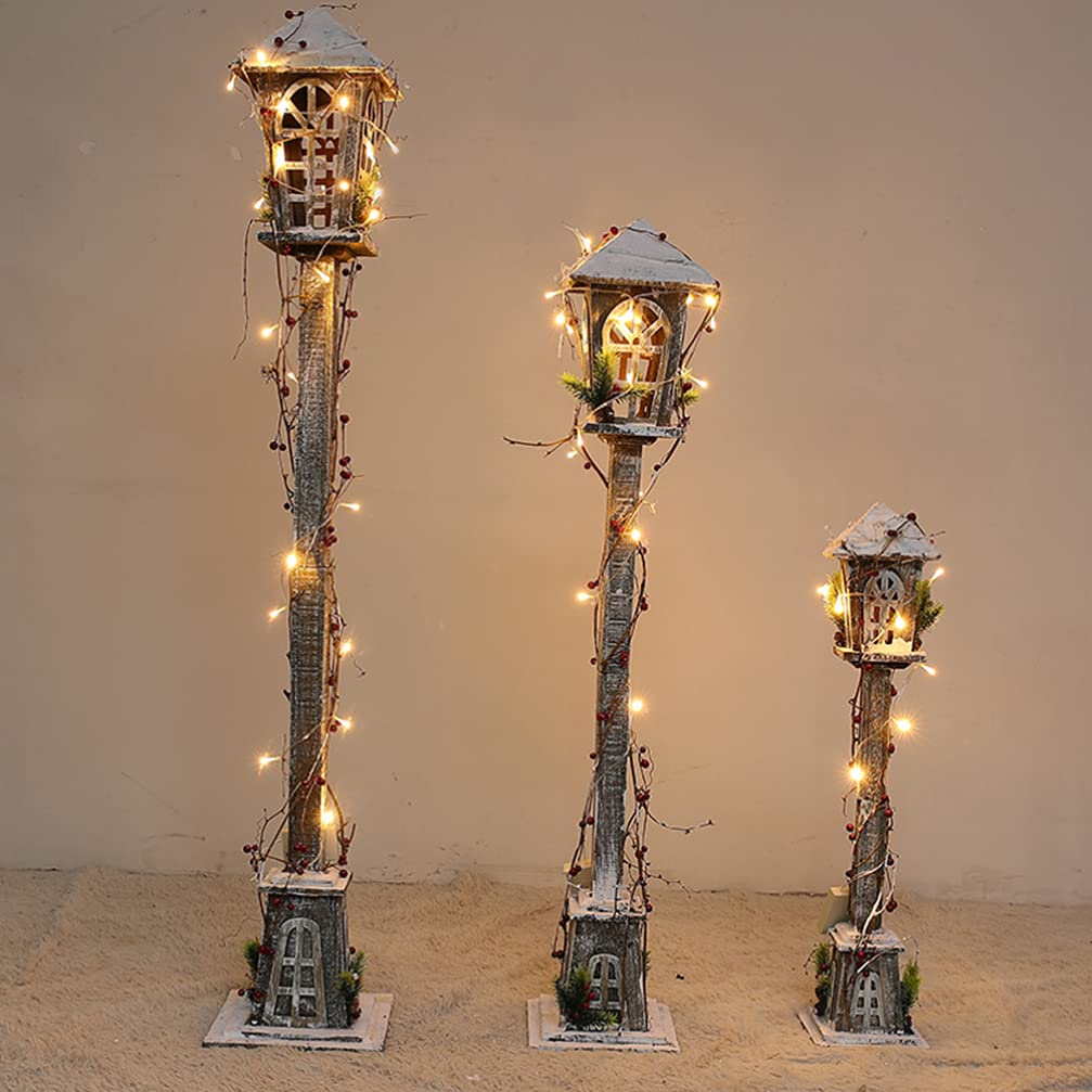 Uonlytech Christmas Street Post Lamp Rustic Lamp Xmas Holiday Garden Decoration Ornament (Without Batteries)