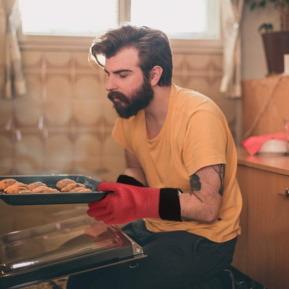 Oven Gloves, Heat Resistant Cooking Gloves Silicone Grilling Gloves Long Waterproof BBQ Kitchen Oven Mitts with Inner Cotton Layer for Barbecue, Cooking, Baking -Red: Home & Kitchen