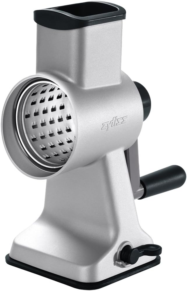 Zyliss Aluminium Trommelreibe E900031 Standreibe im modernen Design. Inklusive 4 hochwertigen Edelstahl-Trommeln. Äußerst vielseitig einsetzbar zum Reiben und Schneiden. Maße: 12,5 x 9,5 x 25,5 cm