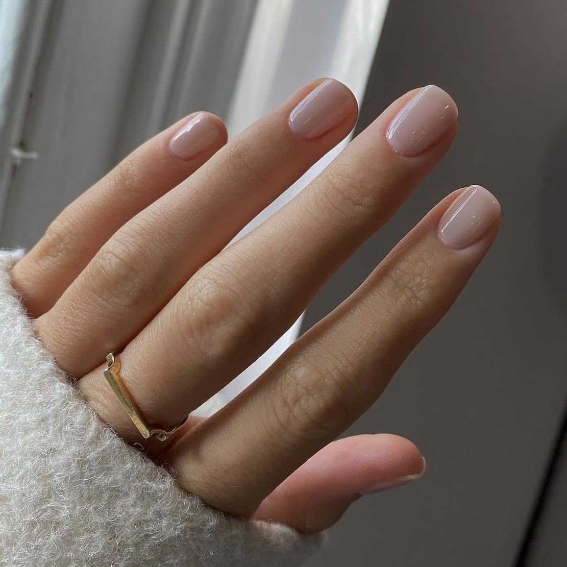 KQueenest 48 Pcs Square Press on Nails Short Length, Press on Nude Fake Nails Acrylic, Solid Color Small Nude Nails Set, Neutral Gel Glue on Nails Short, Stick on Nails For Women Finger Decoration