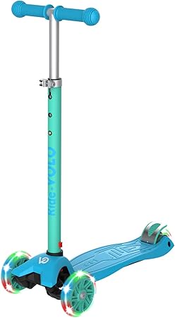 Amazon Ridevolo キックスクーター 子供向けキックボード 三輪車 3段階高さ調整 光るledタイヤ 耐荷重50kg アウトドアに適用 おもちゃ 安定 緑 キックスクーター おもちゃ