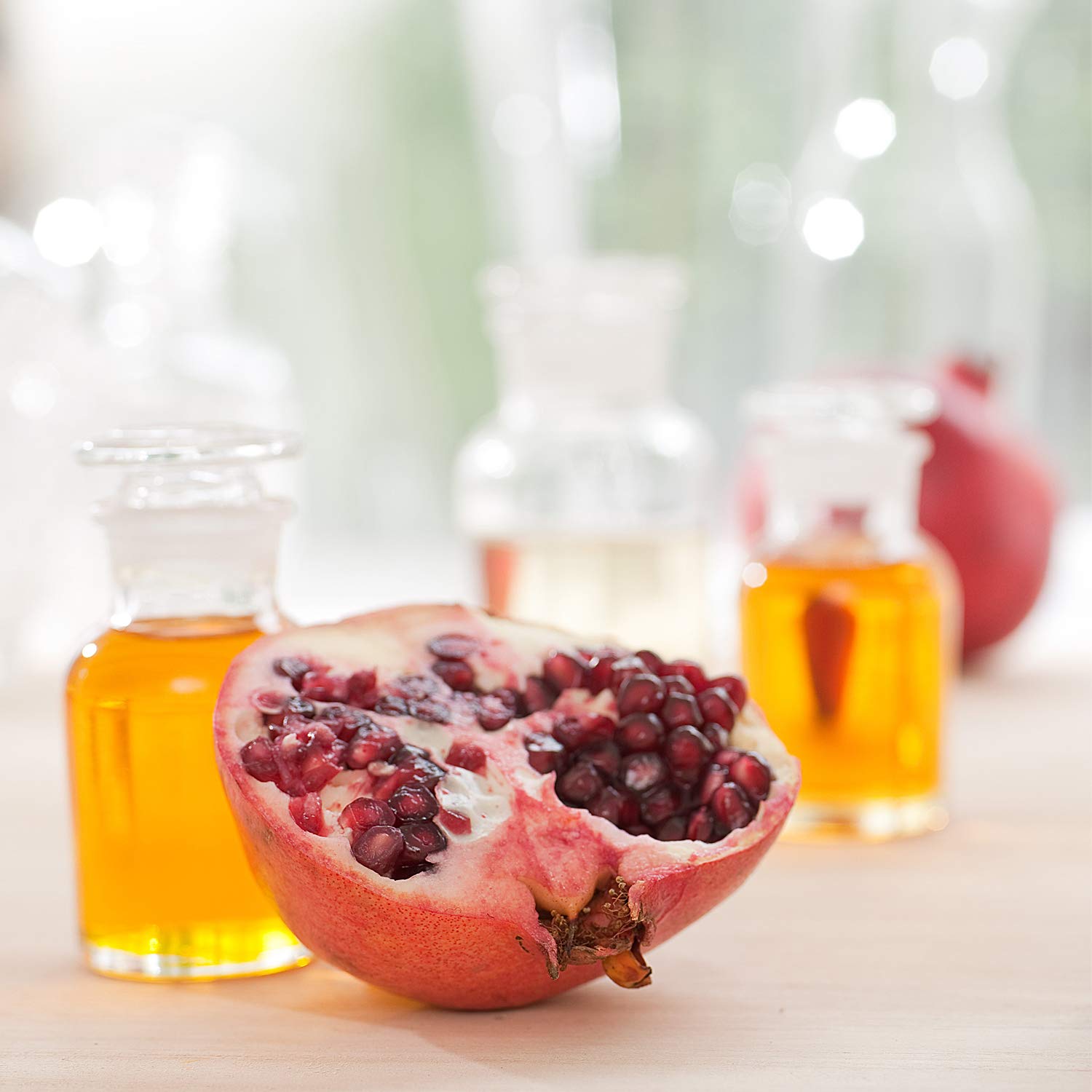 WELEDA Bio Granatapfel Körperöl - ätherisches Naturkosmetik Hautpflege Massageöl / Pflegeöl mit Jojobaöl, Sesamöl & Macadamia Öl strafft die Haut & mindert Zeichen der Hautalterung (vegan / 100ml) 6