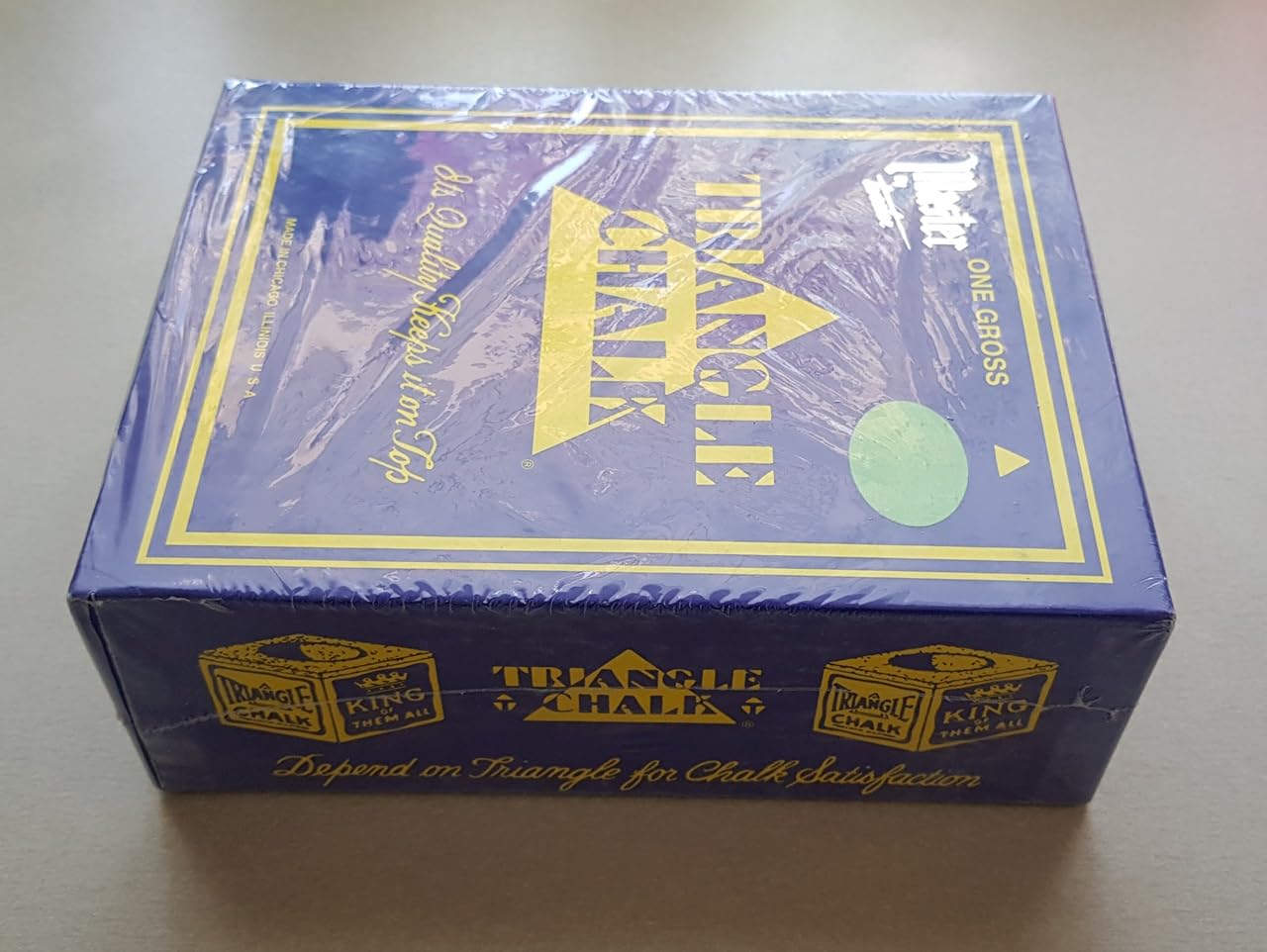 A BOX OF 144 PIECES GREEN TRIANGLE CHALK ** by Triangle