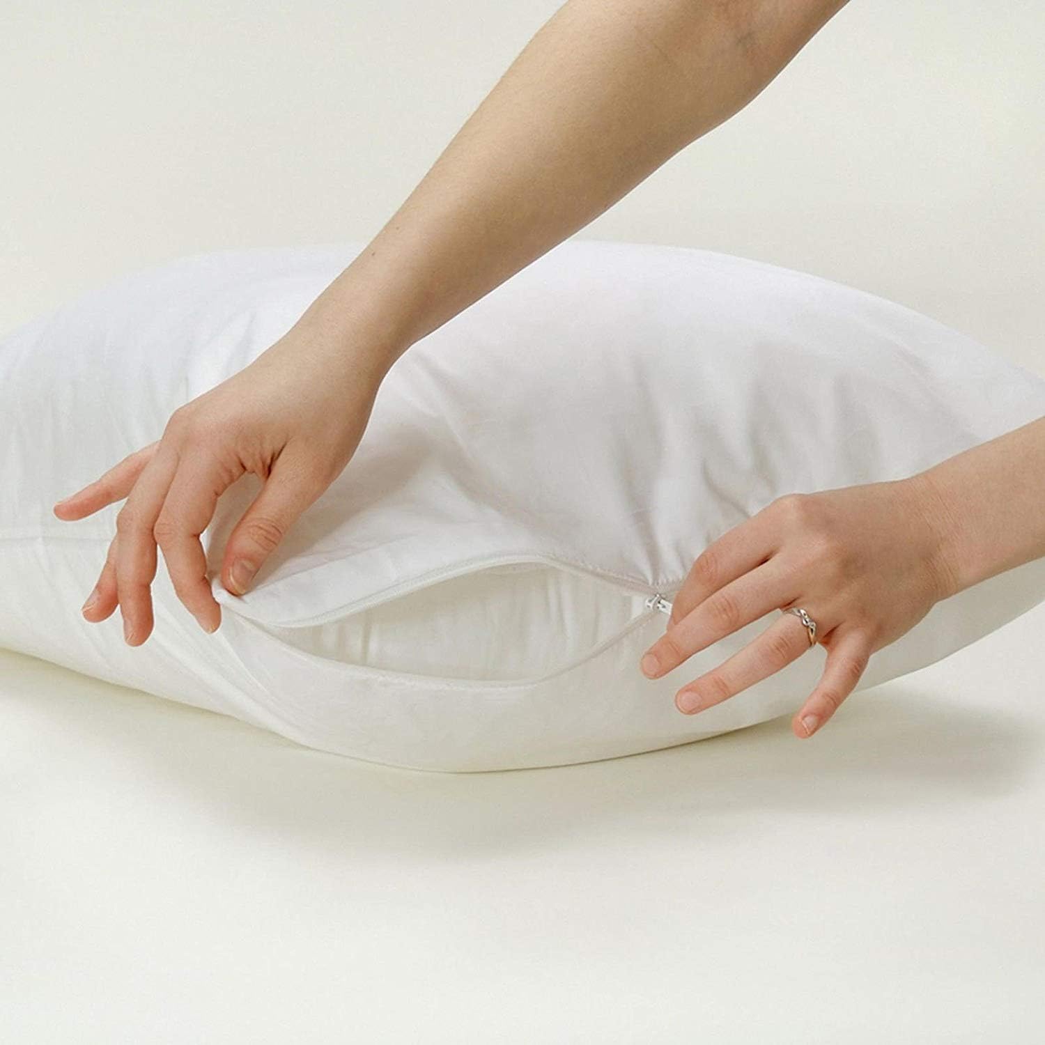 Adam Home Zippered Cotton Pillow Protectors (8 Pack, Standard Size) - 100% Cotton Pillowcases with Zip - Anti-Allergy, Anti-Bacterial Pillow Covers - Soft Pillow Case