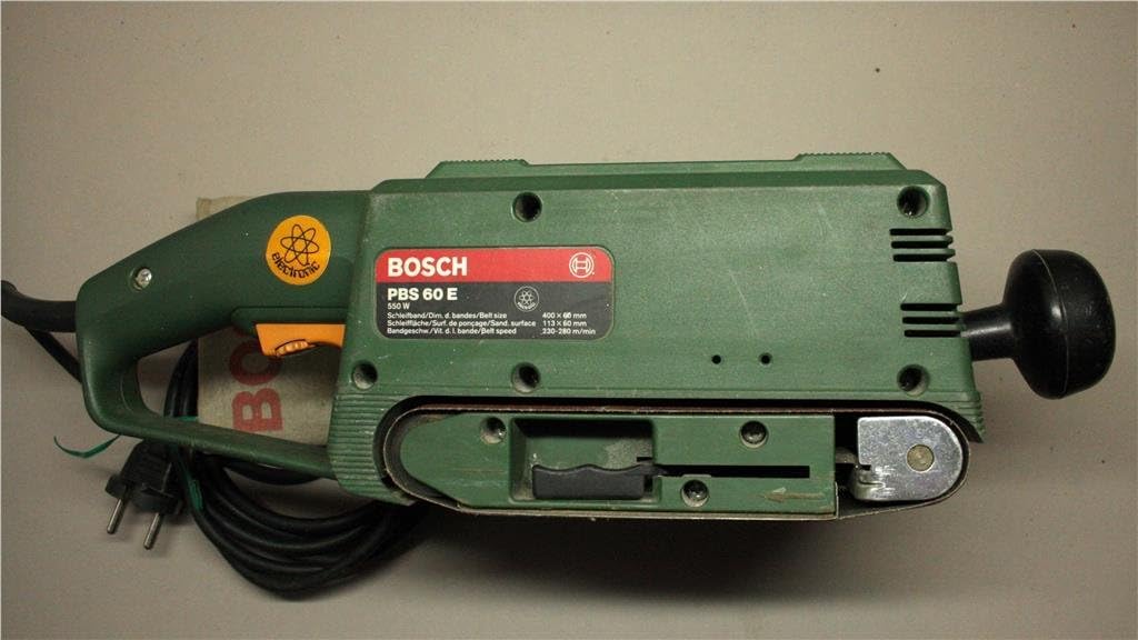 Bosch 2608 606 001 Lot De 4 Paquets De 3 Bandes Abrasives Pour Ponceuses Bosch Pbs 60 60a 60ae 60e Grain 60 Amazon Fr Bricolage