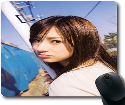 Amazon マウスパッド 北川景子 写真 きれい 耐摩耗性 滑り止め かわいい おしゃれ 萌え ゲーミング Liang Bei マウスパッド 通販