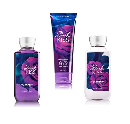 Bath Body Works Signature Collection “Dark Kiss” Gift Bag