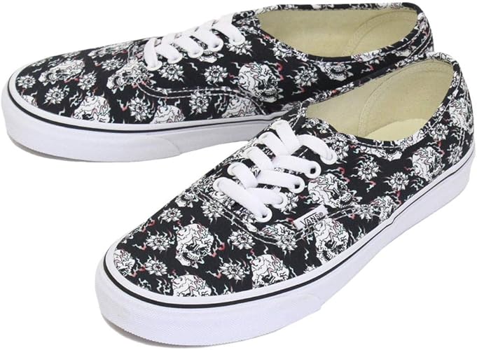 skull sneakers vans