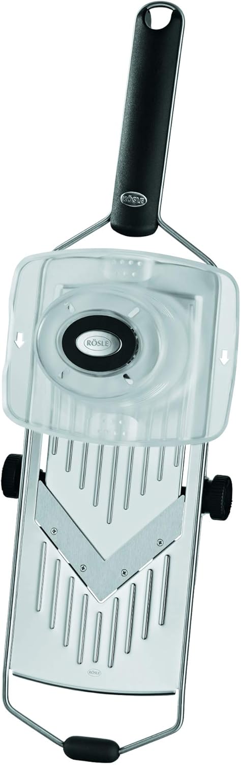 RÖSLE Hobel mit V-Klinge, Hochwertiger V-Hobel für Gemüse wie Gurken oder Tomaten, 5 Schnittstärken, Edelstahl 18/10, mit Kunststoffgriff und Silikonstandfuß, inkl. Gemüsehalter