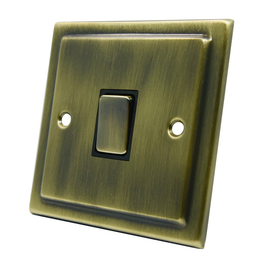 AET VAB1GSWIBBI 10 A 1 Gang Victorian Antique Brass Intermediate Light Switch