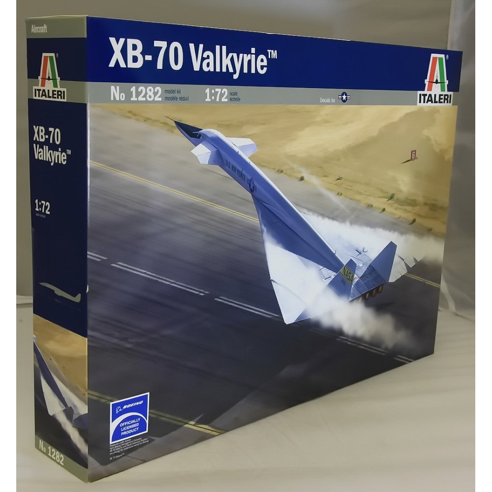 Italeri 1282 XB - 70 Valkyrie, Scale 1:72, Plastic Model Kit