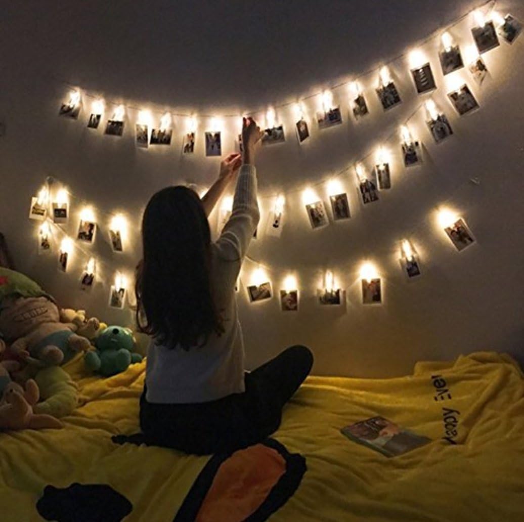 LED Photo Clips String Lights, 16 Photo Clips, 4,5 Meter/15 Feet, Warm White, Battery Powered Perfect for Hanging Pictures, Notes, Artwork