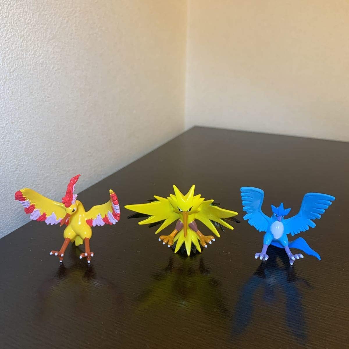 モンコレ ファイヤー サンダー フリーザー ポケモン フィギュア ポケットモンスター フィギュア ドール 通販 Amazon
