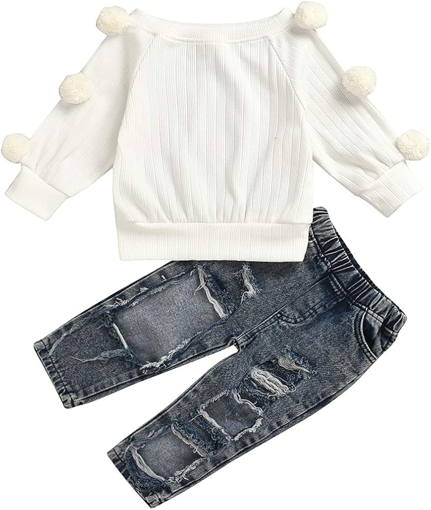 baby white knitted outfit