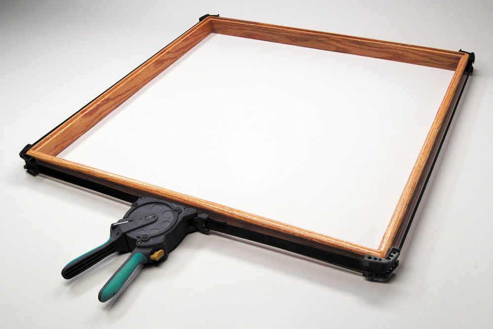 wolfcraft One-Hand Frame Clamp I 3681000 I for Clamping Rectangular workpieces with just one Hand, Multicolour, 5 m - Image 4