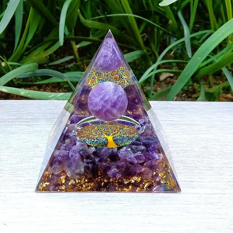 ycyingcheng Orgonite Pyramid with Amethyst Crystal, 6CM Positive Energy Generator for Chakra Healing & Reiki, Chakra Healing Crystals Pyramid, Home Decor Gift, Meditation & Protection