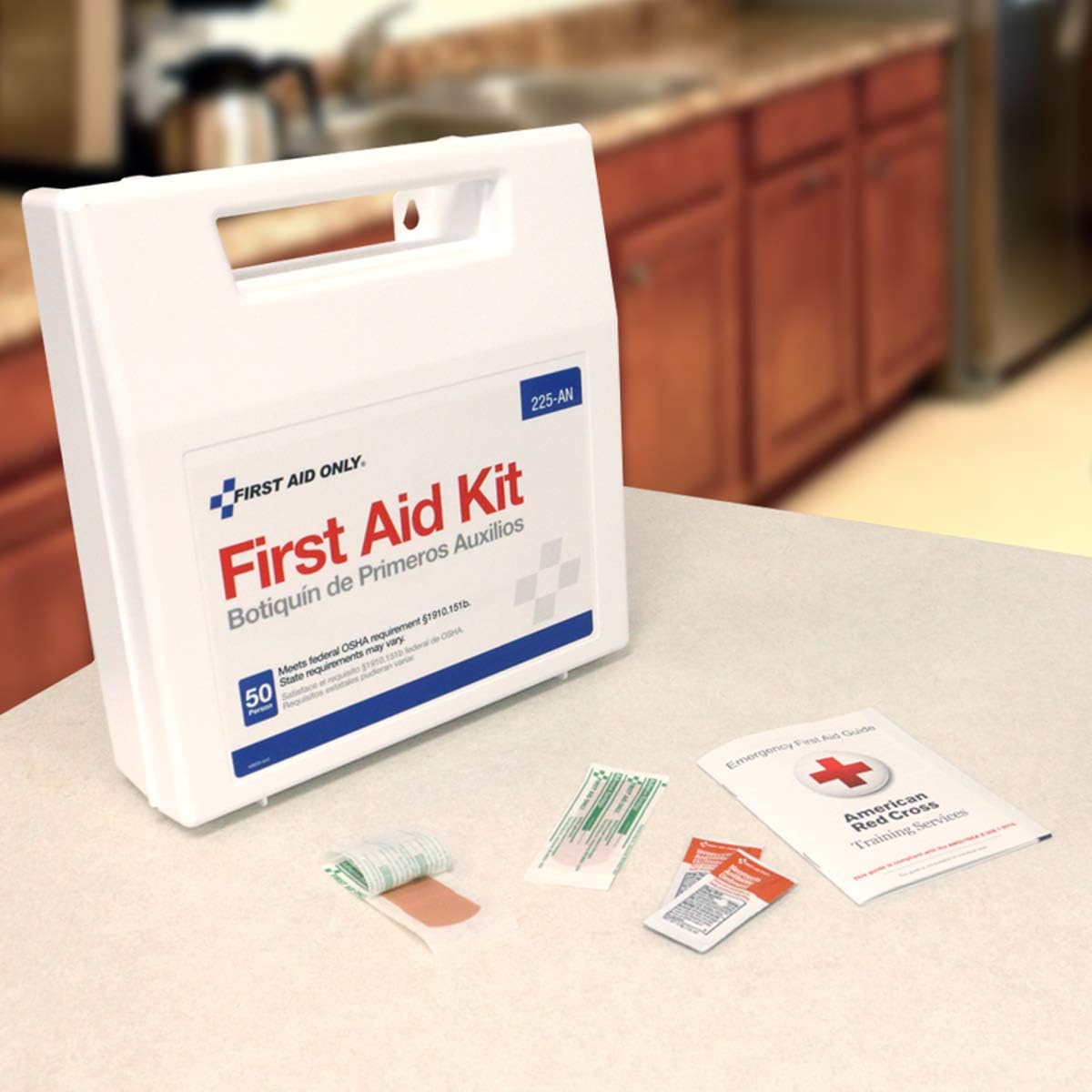 First Aid Only 195 Piece First Aid Kit, OSHA Compliant (225-AN): Industrial & Scientific
