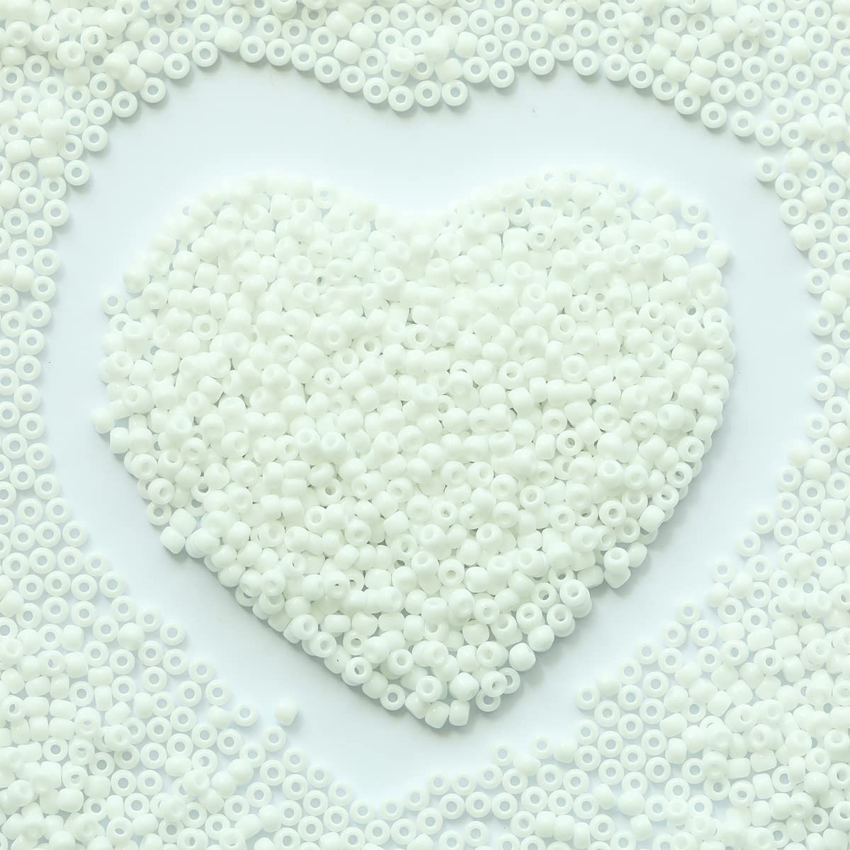 White Seed Beads 110 Grams About 4000pcs, 3mm 8/0 Glass Craft Beads for Making Earrings, Bracelets, Pendants, Waist Jewelry,DIY Handmade （White）