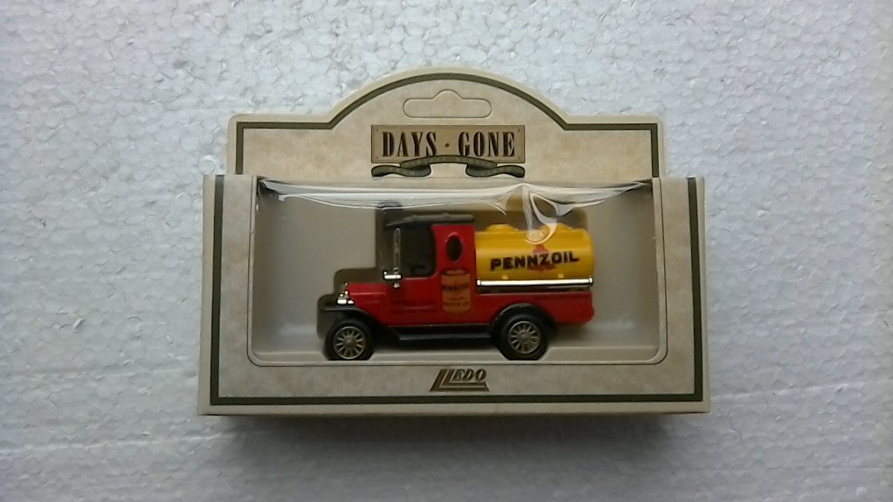 LLEDO DAYS GONE MADE IN ENGLAND 8004/1920 MODEL T FORD TANKER PENNZOIL
