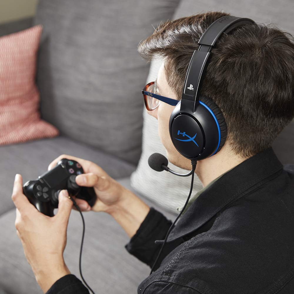 HyperX Cloud Chat Headset – Official PlayStation Licensed for PS4, Clear Voice Chat, 40mm Driver, Noise-Cancellation Microphone, Pop Filter, In-Line Audio CONTROLS, Lightweight, Reversible