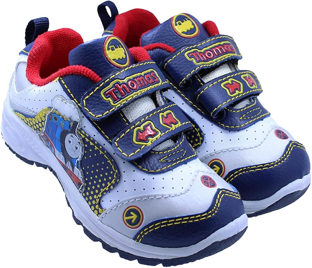 boys size 6 tennis shoes