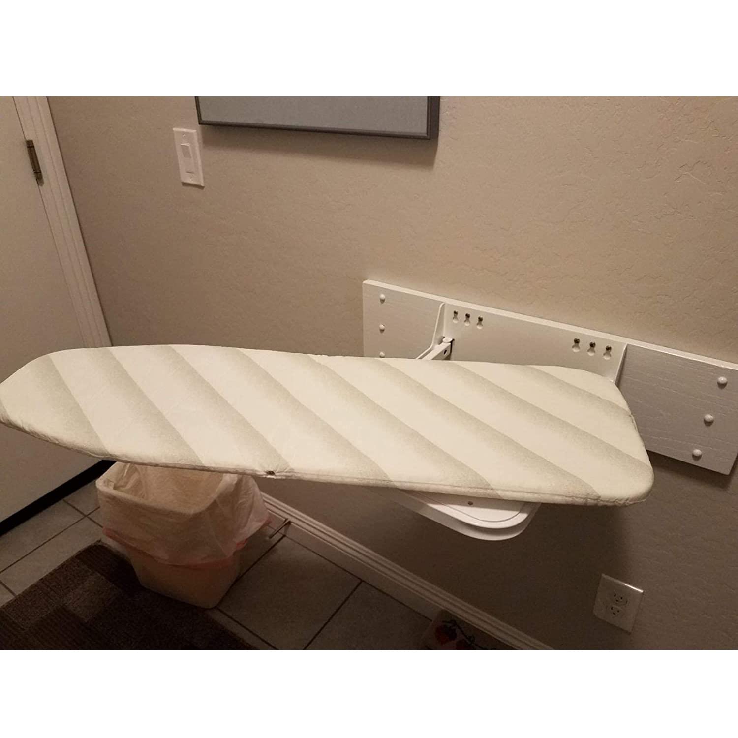 uyoyous Wall Mounted Ironing Board 37.4