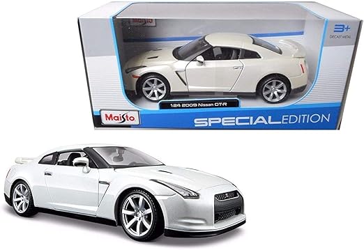 nissan gtr diecast