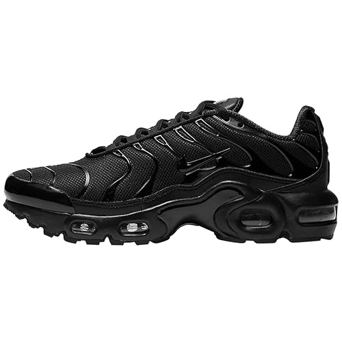 all black air max plus kids