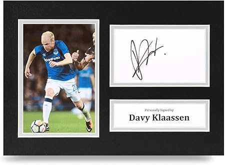 everton signed memorabilia