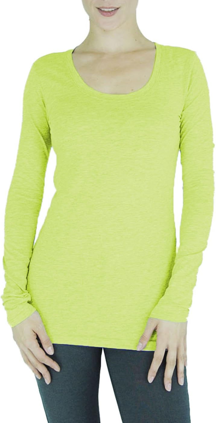 round scoop neck