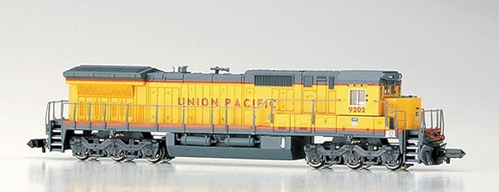 N Spectrum Dash 8-40C, UP #9218