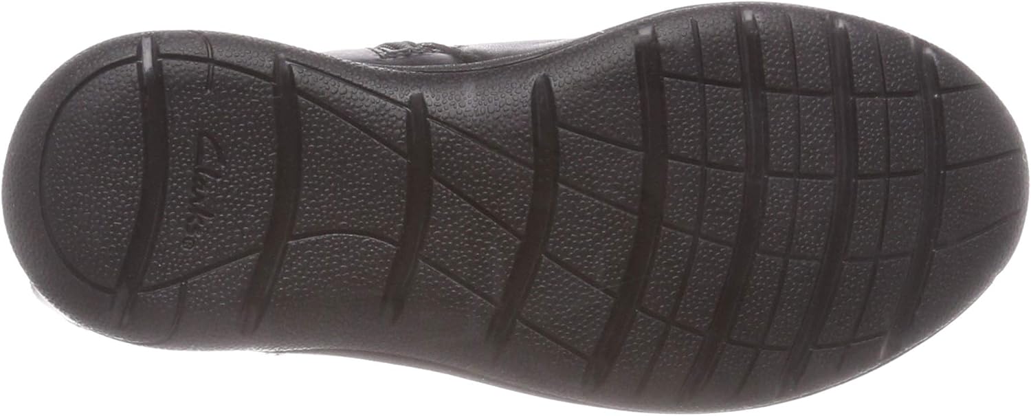 clarks venture moon boots