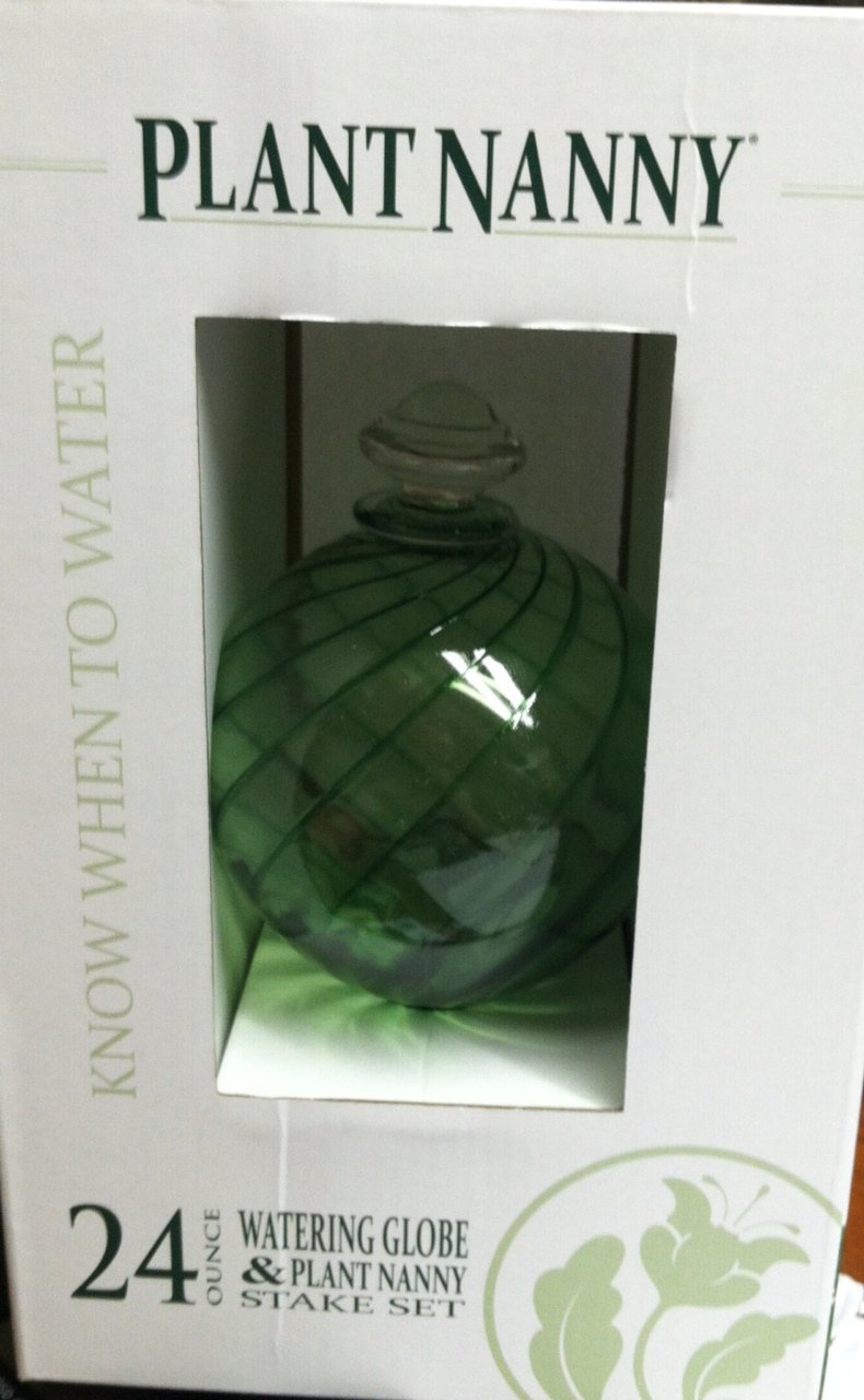 24oz Green Spiral Watering Globe & Plant Nanny Stake Set