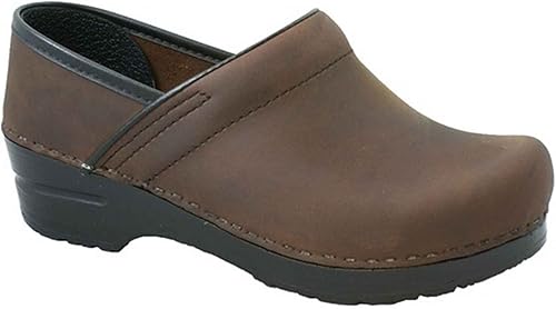 sanita clogs narrow width