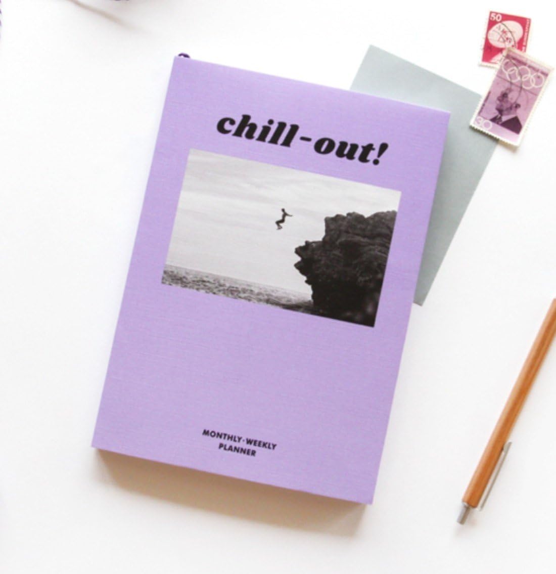 CHILL-OUT Undated Monthly Weekly Planner with Coloring postcard (Violet)