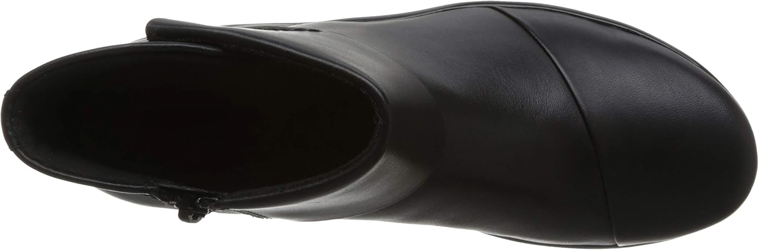 clarks hope track leather boot