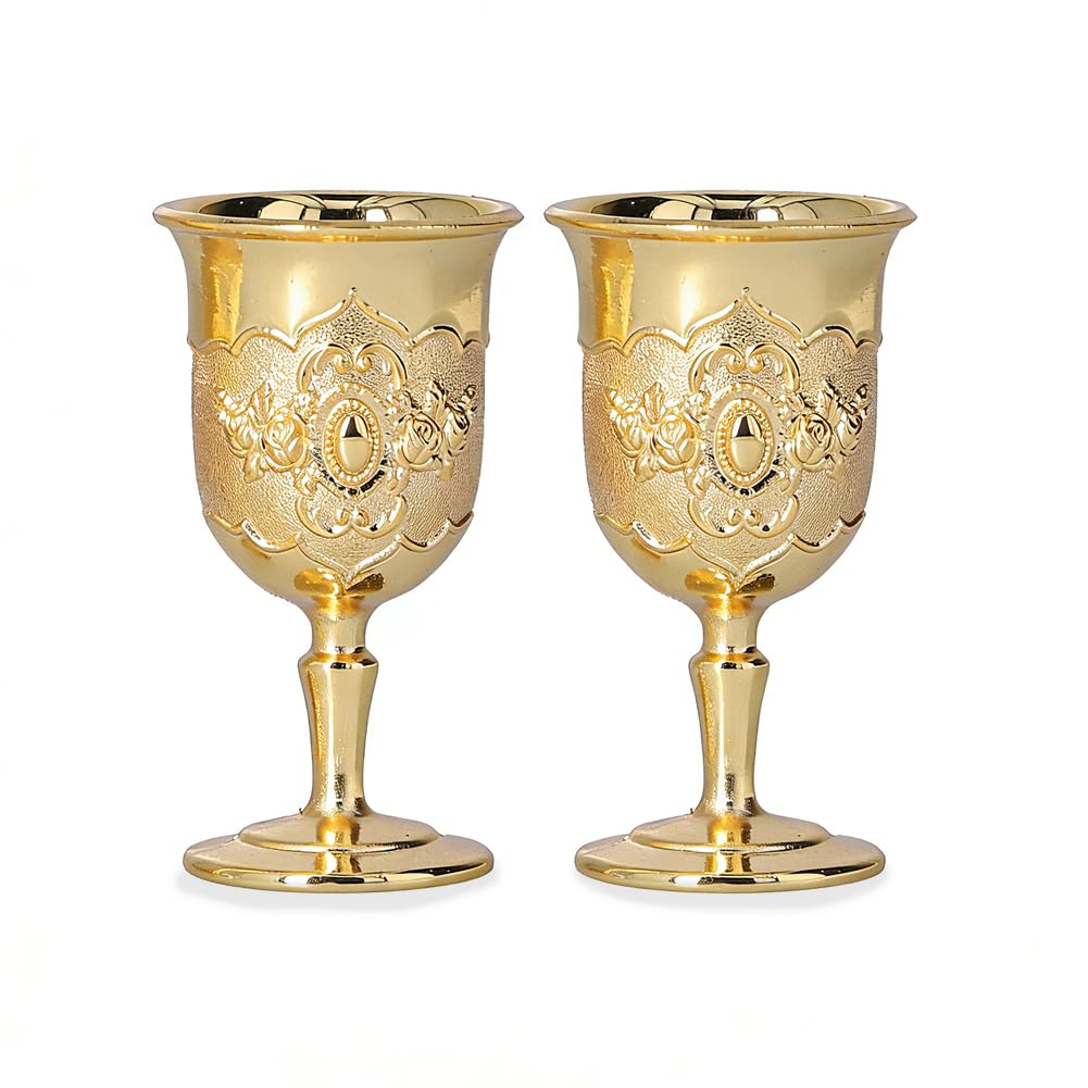 Leopacat Chalice Goblet,2 Pieces 15 ml Vintage Golden Chalice Metal Royal Embossed Wine Cups Medieval Decor Communion Tiny Cup for Home Bar Wedding Christmas Drink Coffee, Beer, Whiskey 3.7 x 6.8cm
