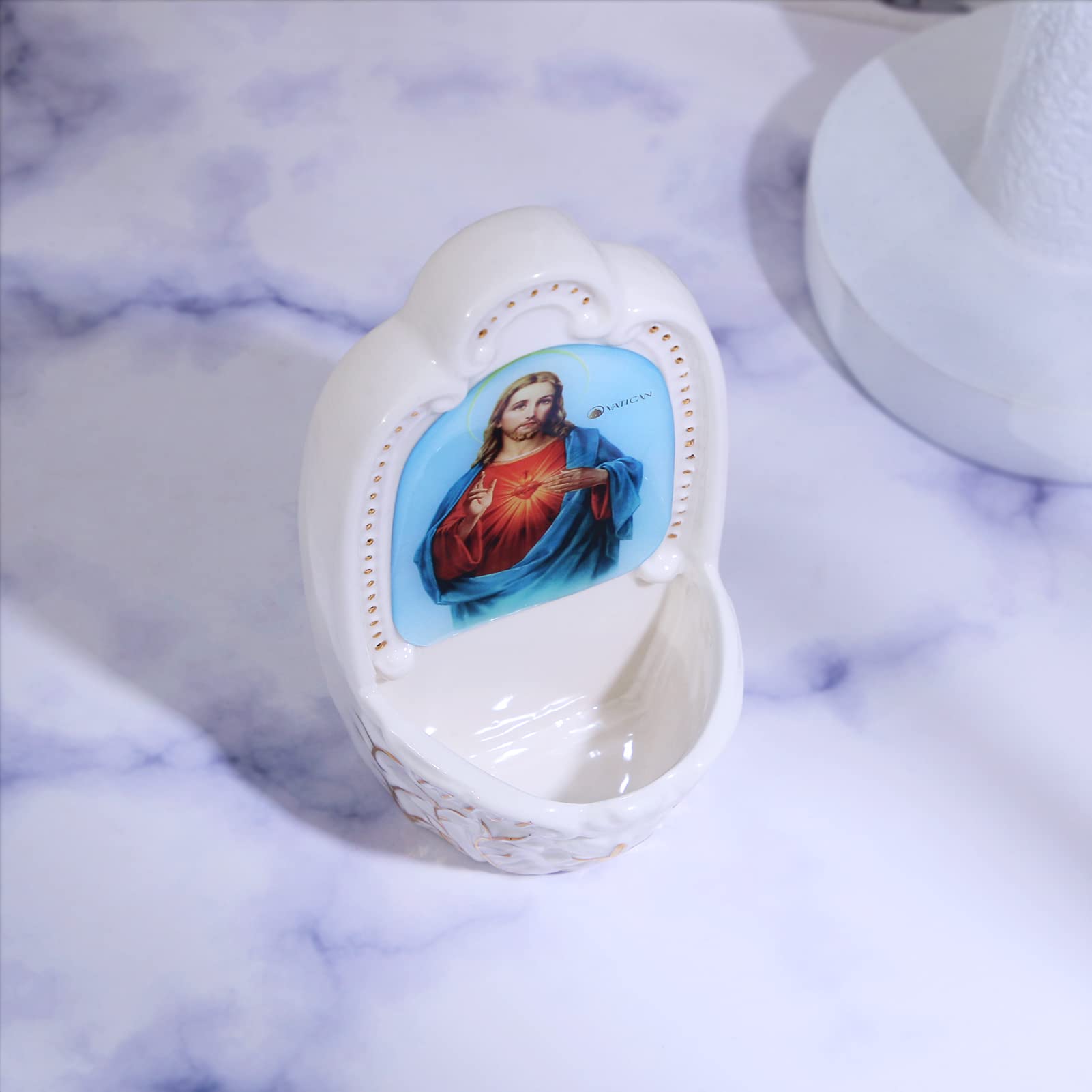 KOMI Porcelain Catholic Holy Water Font Sacred Heart of Jesus Holy Water Fonts for Entrance of Home Church Wall Hanging Decor Great Gift for First Communion Confirmation Housewarming