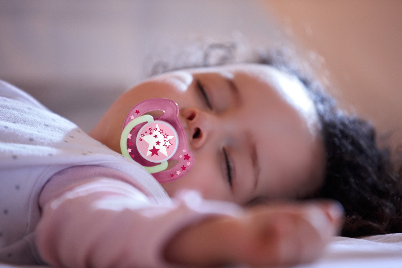 philips avent glow in the dark pacifier