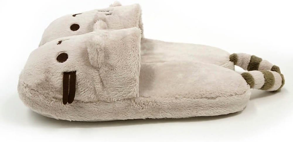 pusheen slippers