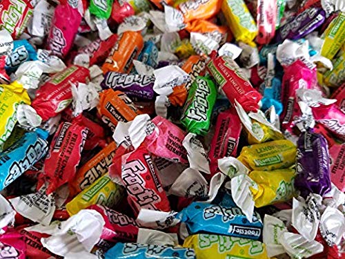 Tootsie Frooties Fruit Chews Individually Wrapped Candy (2.5 lbs) Sharing Size Bag - Thumbnail 3