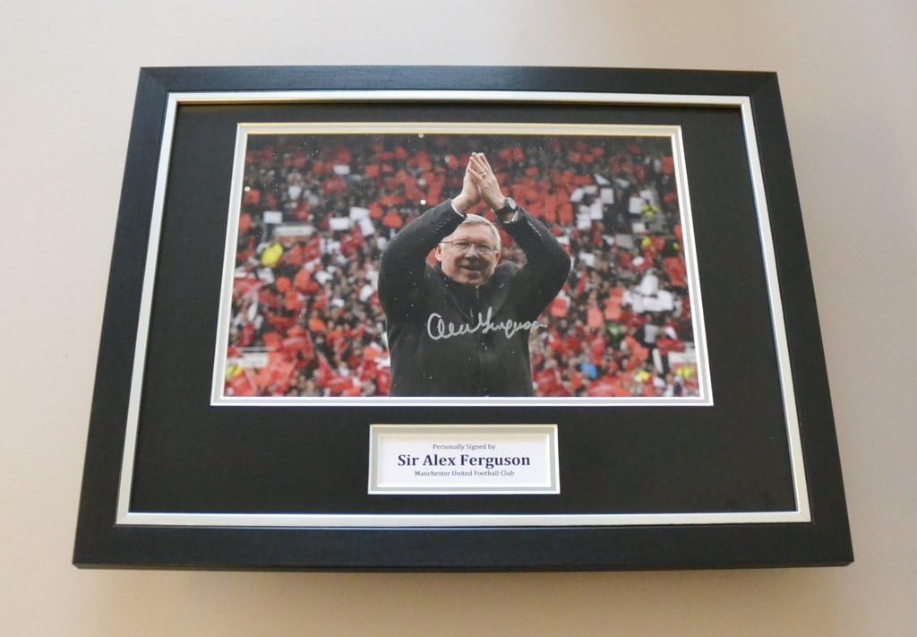Sir Alex Ferguson Signed Framed 16x12 Photo Autograph Memorabilia Display + COA