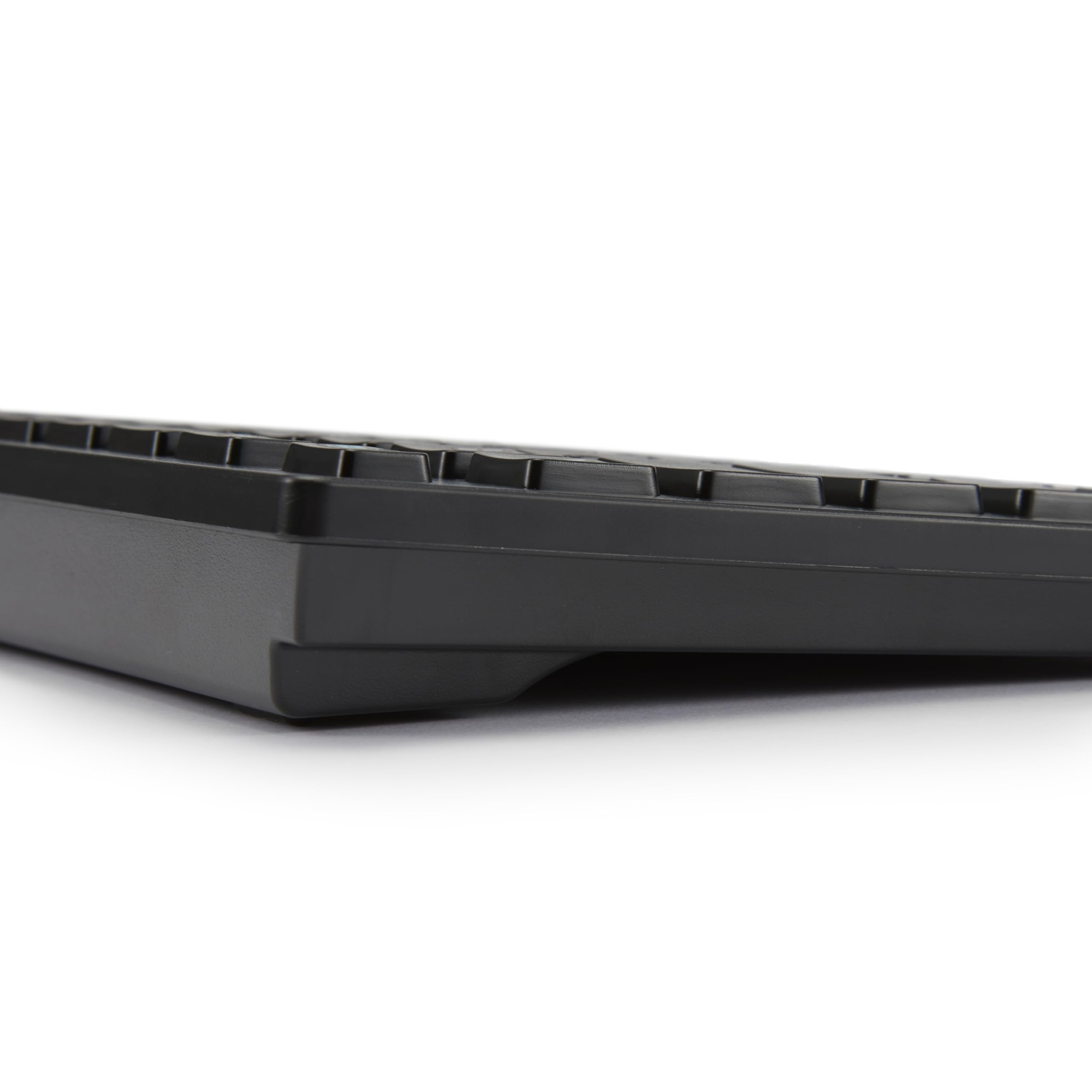 Amazon Basic Japanese Low Profile Wired USB Keyboard Matte Black