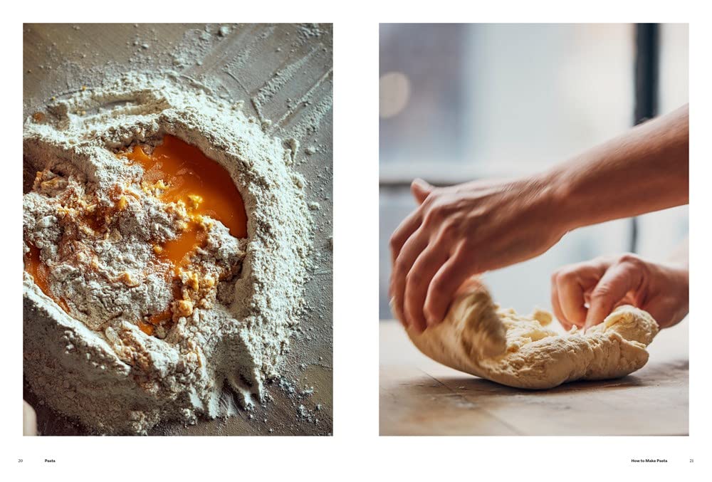 Pasta: The Spirit and Craft of Italy's Greatest Food, with Recipes [A Cookbook]