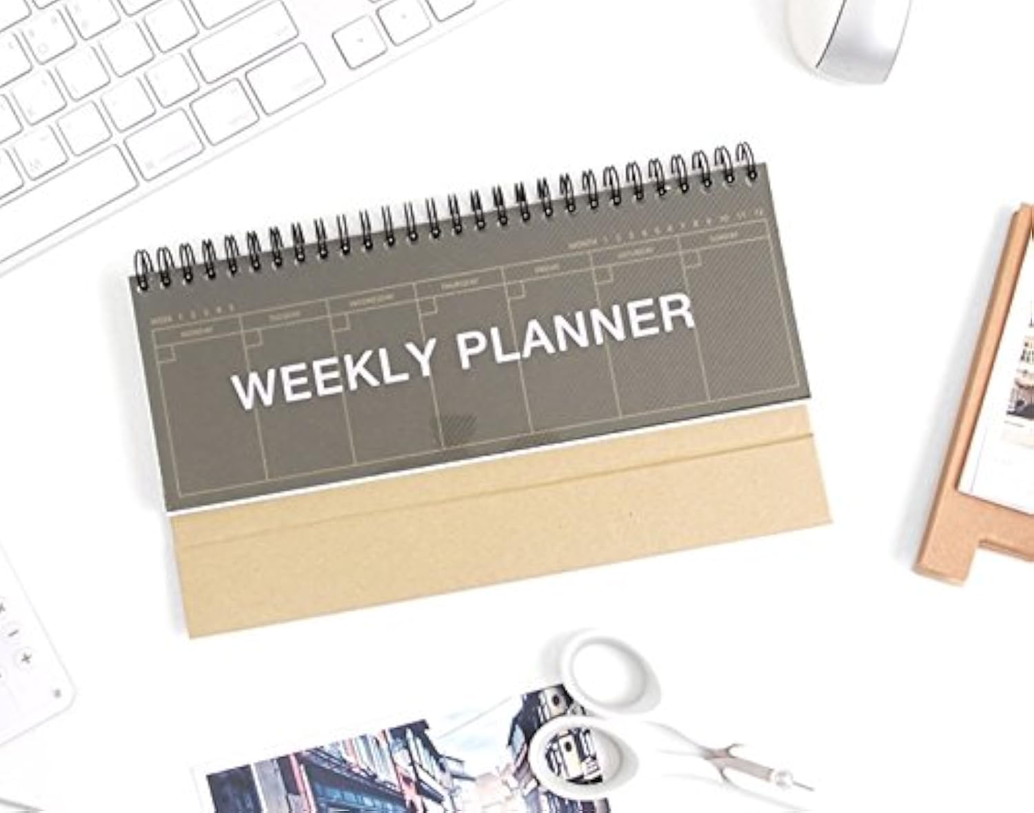 2YOUNG Kraft Standing Weekly Planner - Wirebound Kraft Undated Weekly Desk Planner Scheduler (Dark)