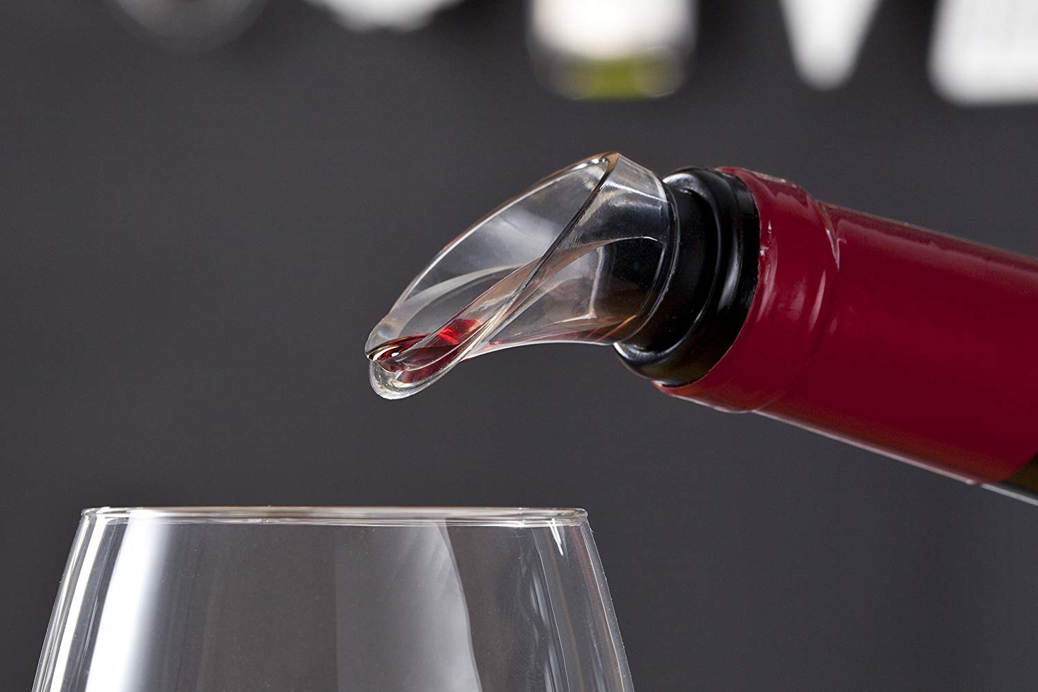 vacu vin Stainless Steel Set (Includes 2 Stoppers and 2 Servers)