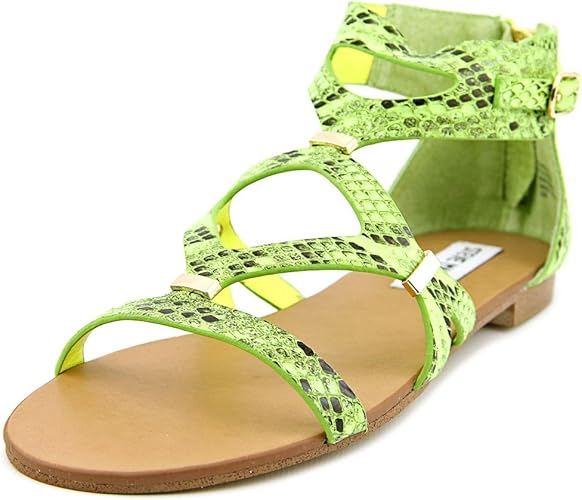 Womenâs Green Chacos | Chacos, Women shoes, Women